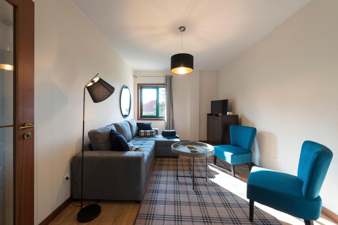 Lovelystay - Homey Feeling Flat W/ Free Parking OOporto Esterno foto