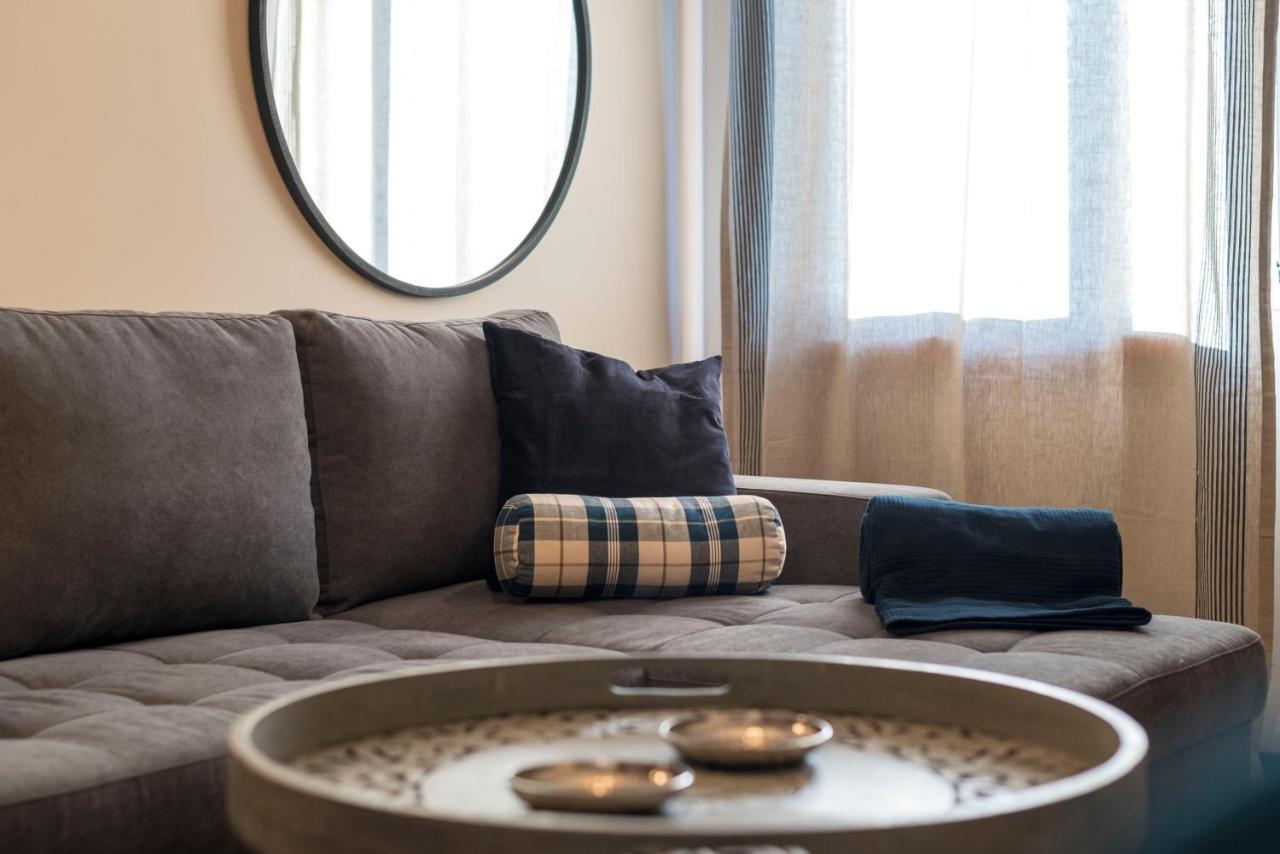 Lovelystay - Homey Feeling Flat W/ Free Parking OOporto Esterno foto