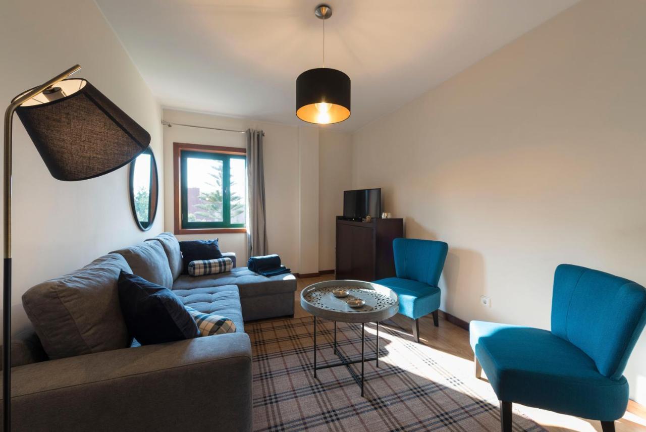 Lovelystay - Homey Feeling Flat W/ Free Parking OOporto Esterno foto